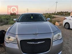 کرایسلەر 300